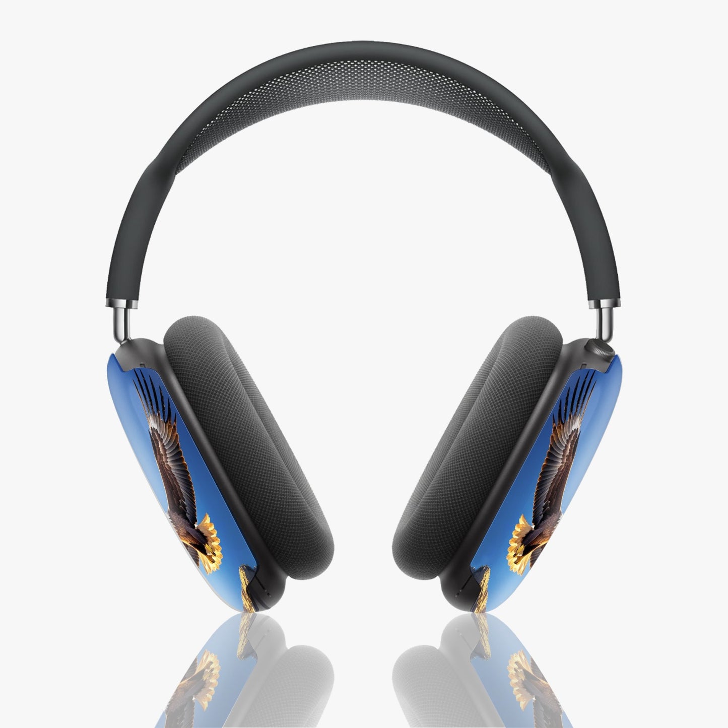 Stylish AirPod Max Cases with Eagle Design, Unique Headphone Cover, Gift for Bird Lovers, Music Accessory, Colorful Tech Case