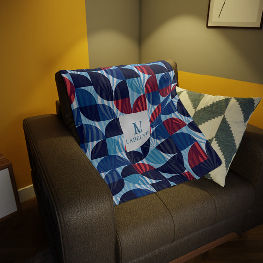 Cozy Patterned Fleece Blanket for Home, Stylish Throw, Warm Decor, Perfect Gift for Holidays, Living Room, Bedroom, Lounge