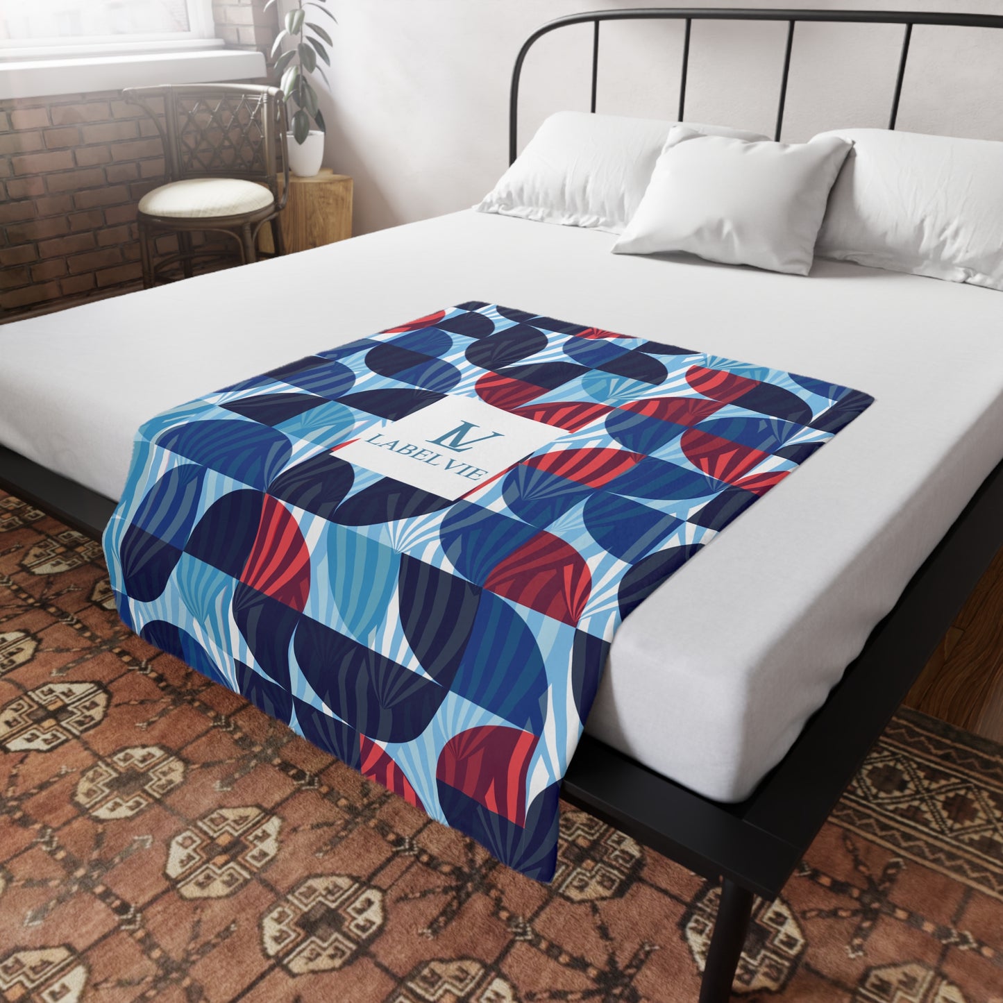 Cozy Patterned Fleece Blanket for Home, Stylish Throw, Warm Decor, Perfect Gift for Holidays, Living Room, Bedroom, Lounge